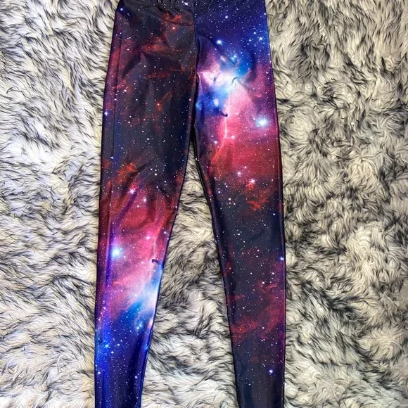 Blackmilk Purple Galaxy Leggings - M - Picture 3 of 5